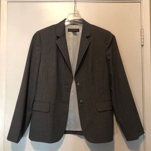 Banana Republic Women’s Gray pinstriped Blazer